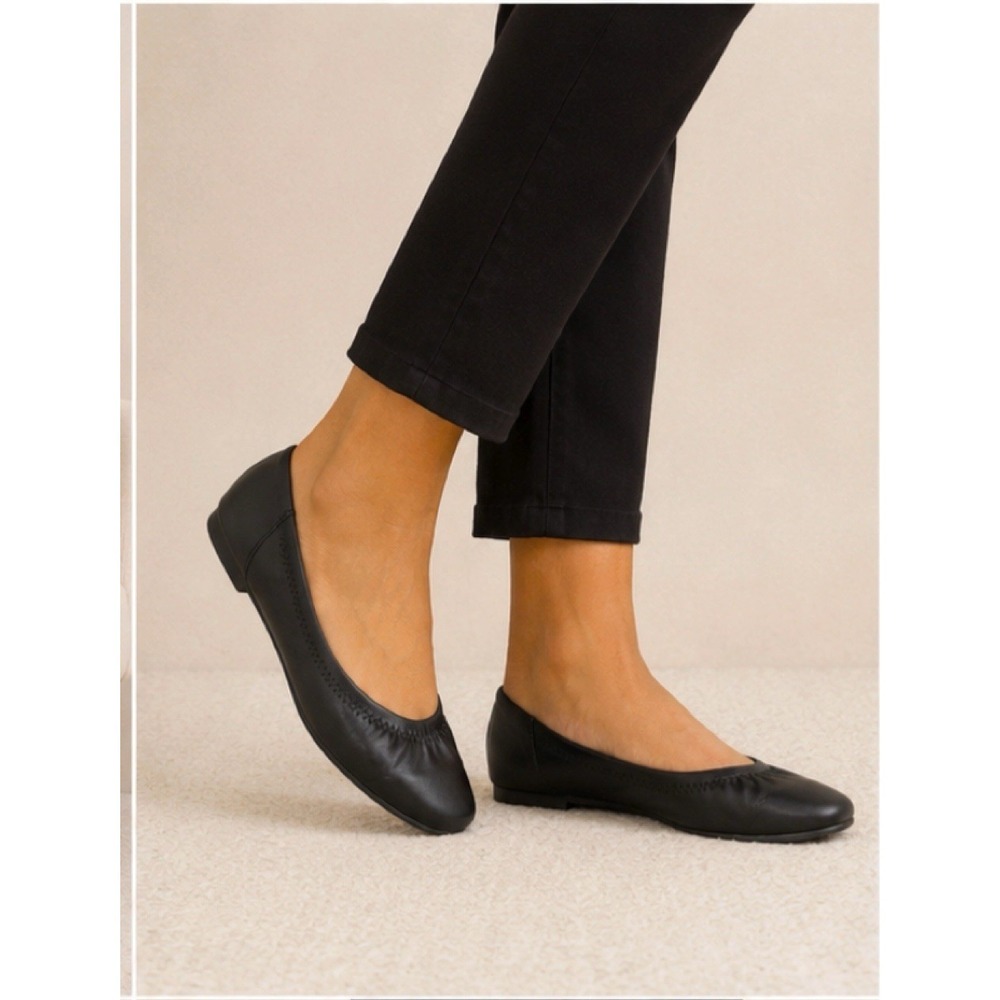Amazon Essential Women Ballet Flats 8.5